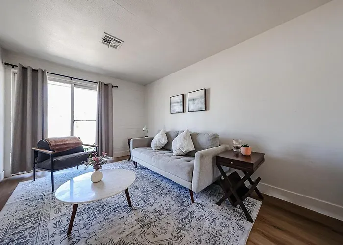 #4 The Cozy Cactus Budget Friendly Comfy Apartment Phoenix